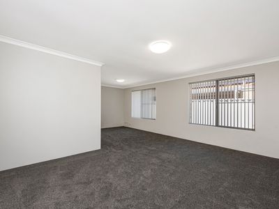 28 L'Esterel Way, Port Kennedy