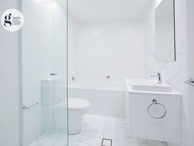 24 / 32 Essex Street, Epping