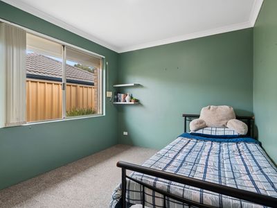 56 Cheltenham Loop, Bertram