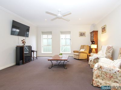 2 / 193 High Street, Heathcote