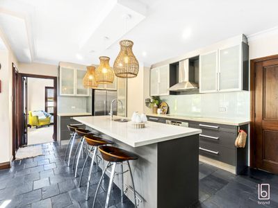5 Fishburn Court, Terrigal