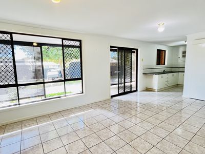 1 / 14 MCEWEN CRESCENT, Wodonga