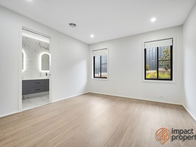 15 Alistair Knox Terrace, Taylor