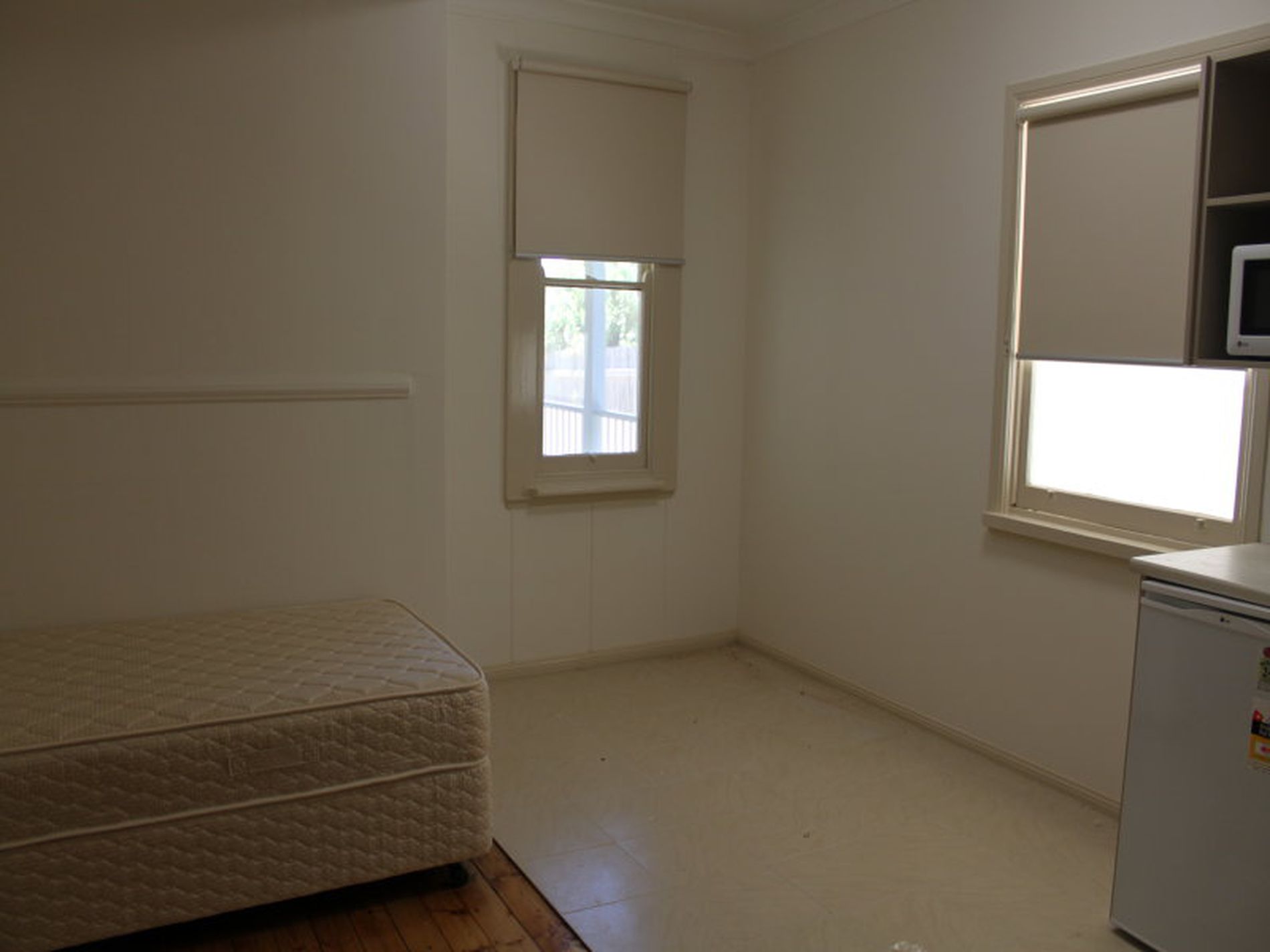 5 / 12 The Boulevarde, Lakemba