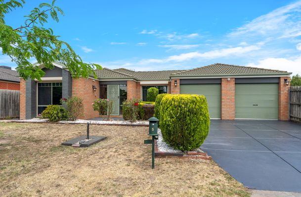 5 Turano Court, Roxburgh Park