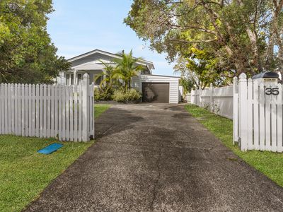 35 Mcleod Road, Henderson