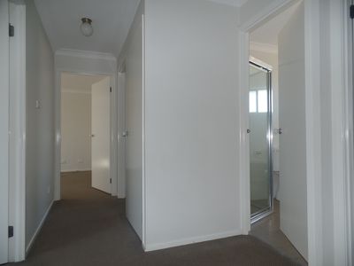 7 / 5 Vlatko Drive, West Hoxton