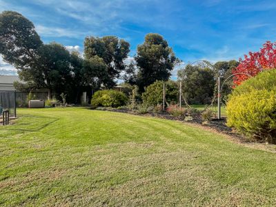 24 Suttie Drive, Swan Hill