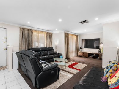 15 Sunset Grove, Canning Vale