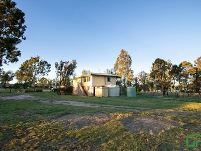 6 Dawn Court, Lockrose