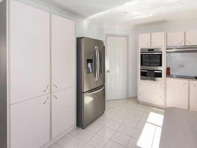 2 / 10 Victoria Place, Forster