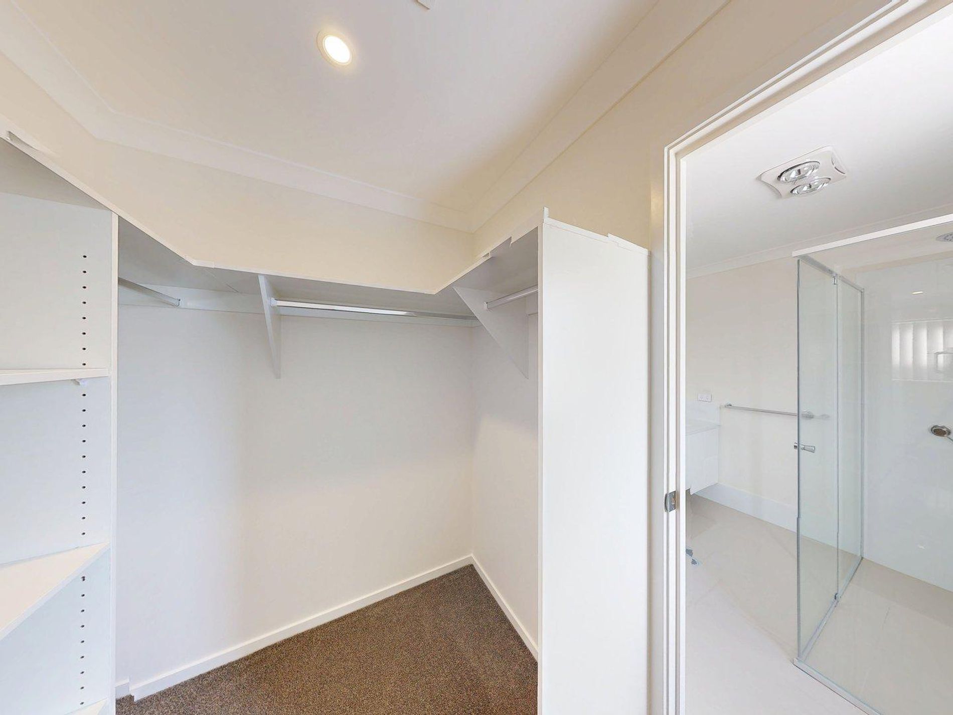 16 Jimna Circuit, White Rock