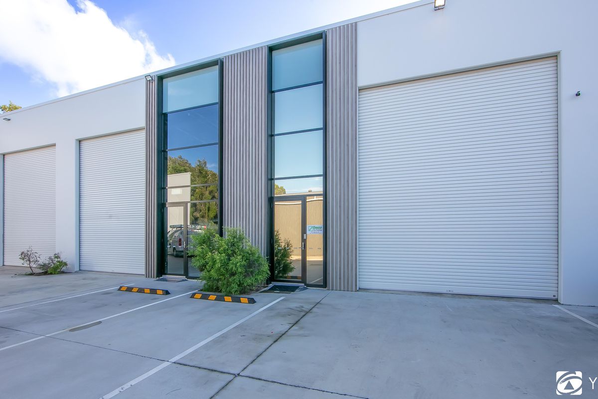 Units 3 & 4 / 26 Fairtrader Drive, Yamba