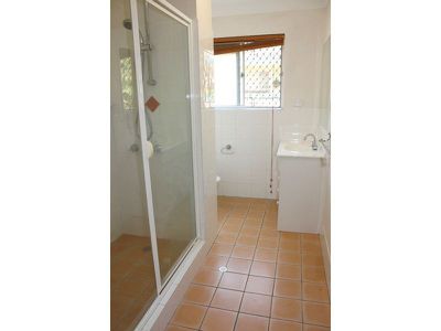 1 / 54 Sixth Avenue, Kedron