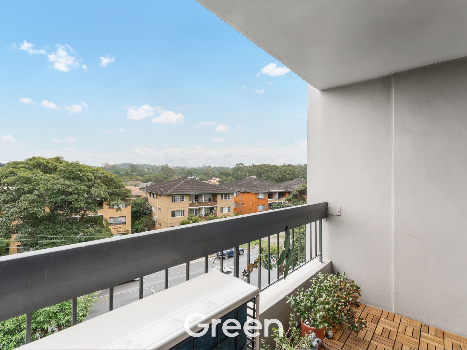 14 / 61 West Parade, West Ryde