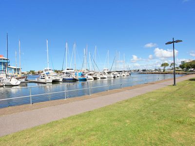 4 / 42-56 River Esplanade, Mooloolaba