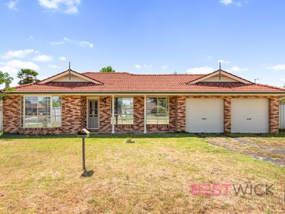 11 Locke Street, Raglan