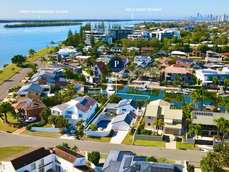 6 Van Diemen Place, Hollywell