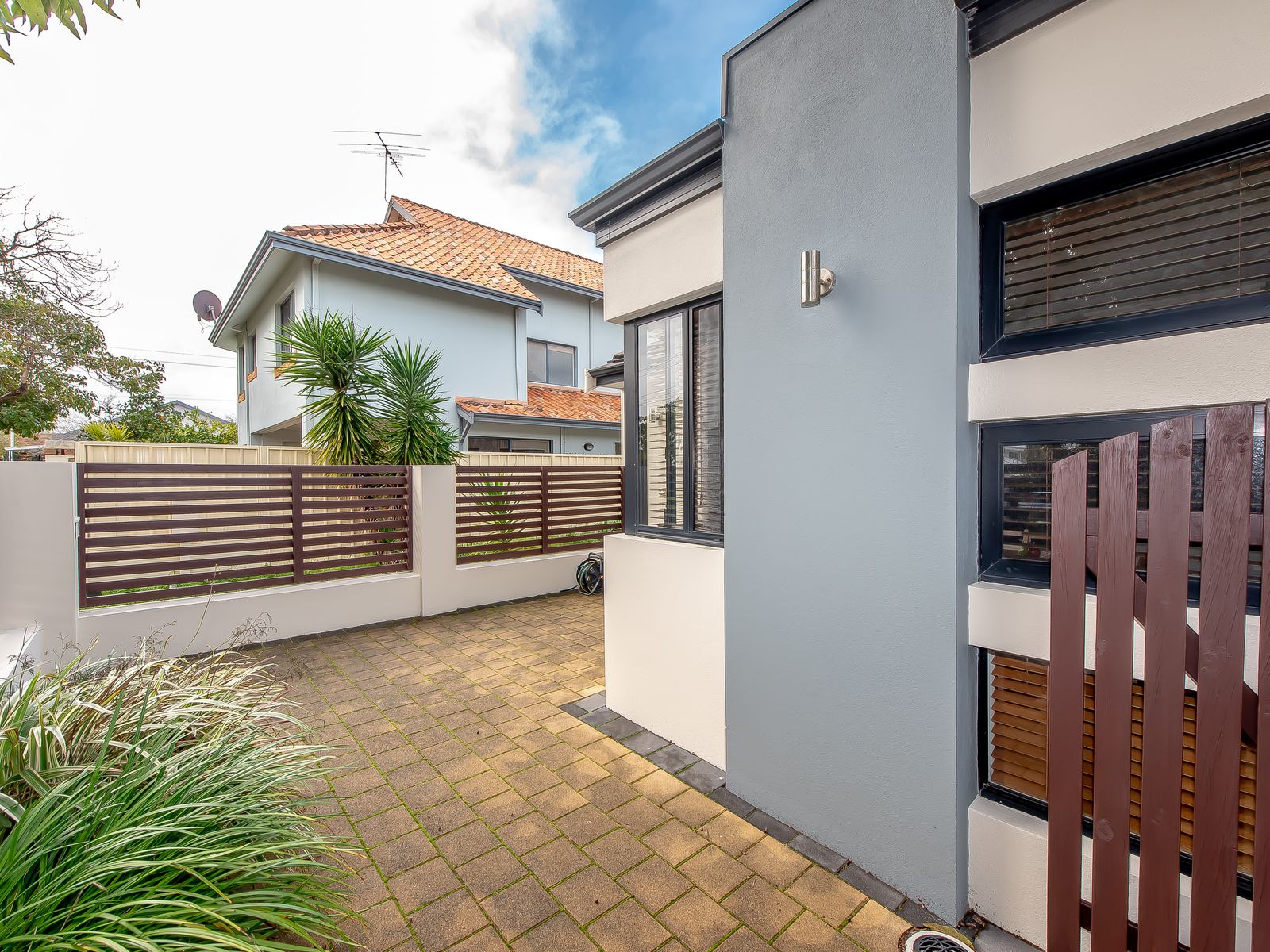 90A Joondanna Drive, Joondanna