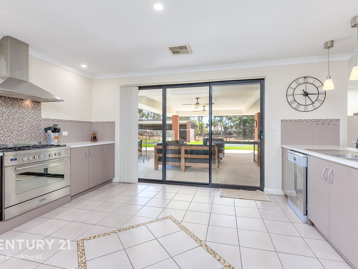 26 Jersey Road, Oakford