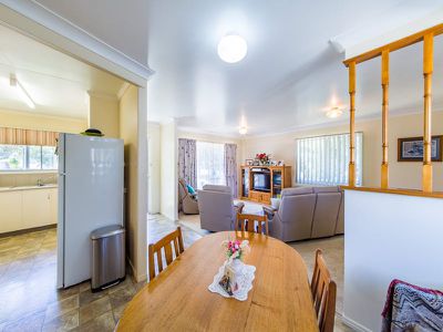 54 River Road, Kingaroy