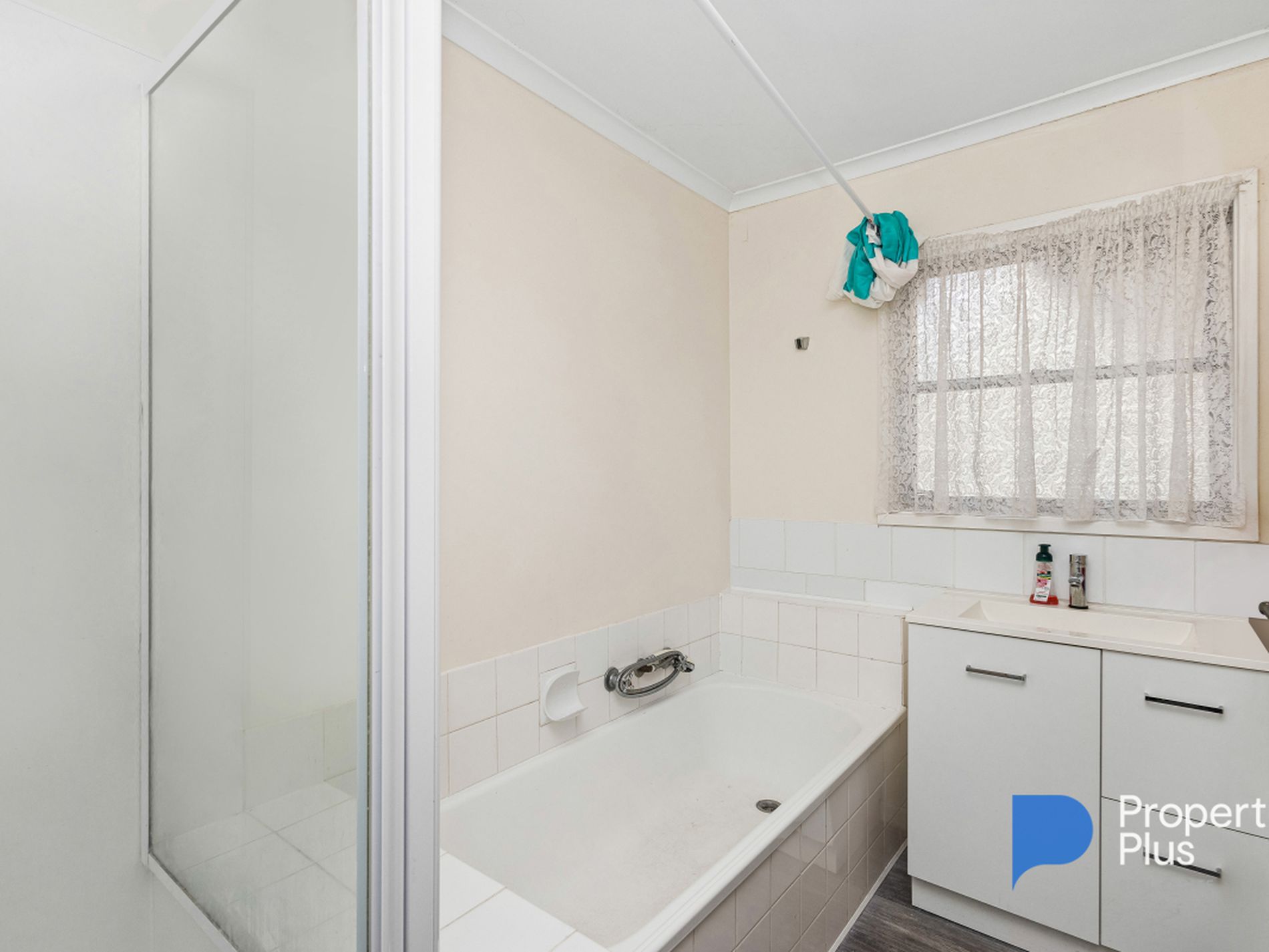 54 HAPPY VALLEY ROAD, Ironbark
