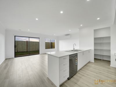 4 Vivero Road, Wyndham Vale