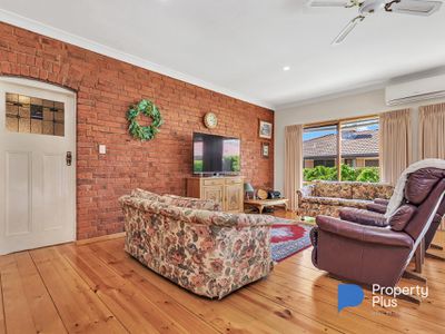 21 MacKay Street, Rochester