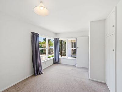 15 Wychwood Crescent, Bishopdale