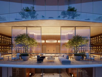 1428 Brickell Ave, Miami, FL 33131, International
