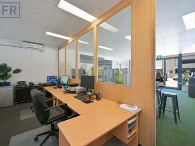 3 / 14 Jacquard Way, Port Kennedy