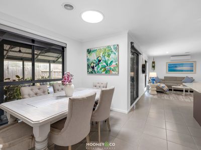 48 Ferndown Drive, Cranbourne