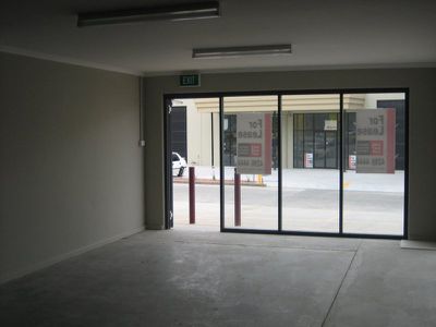 Unit 3 / 3/23 Durgadin Drive, Albion Park Rail