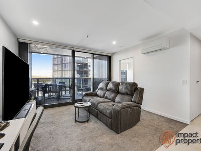 2016 / 2 Grazier Lane, Belconnen