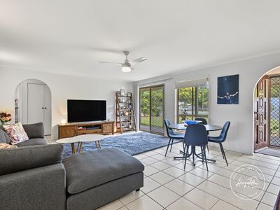 17 Maleny Street, Landsborough