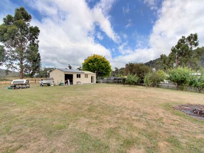 1101 Woodbridge Hill Road, Gardners Bay
