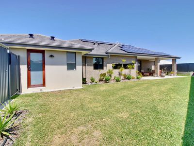 2 Whinhill Loop , Baldivis