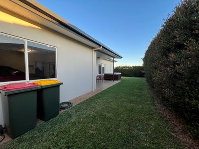 5 Sommerset Drive, Atherton