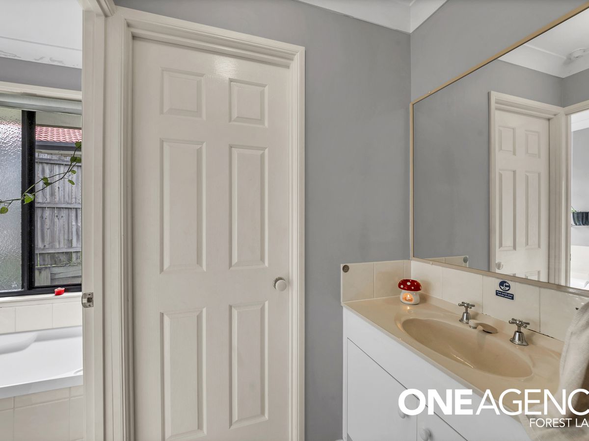 3 Green Place, Durack