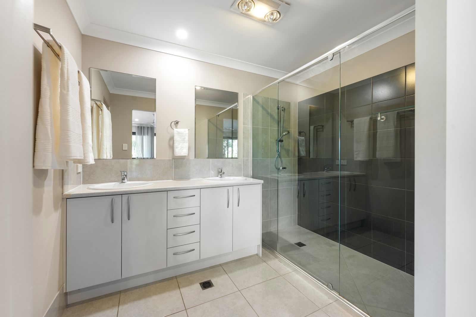 Photo 9 of 17, 1 Bellbird Place, Peregian Springs