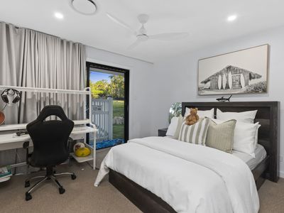 24 Catherine Street, Birkdale