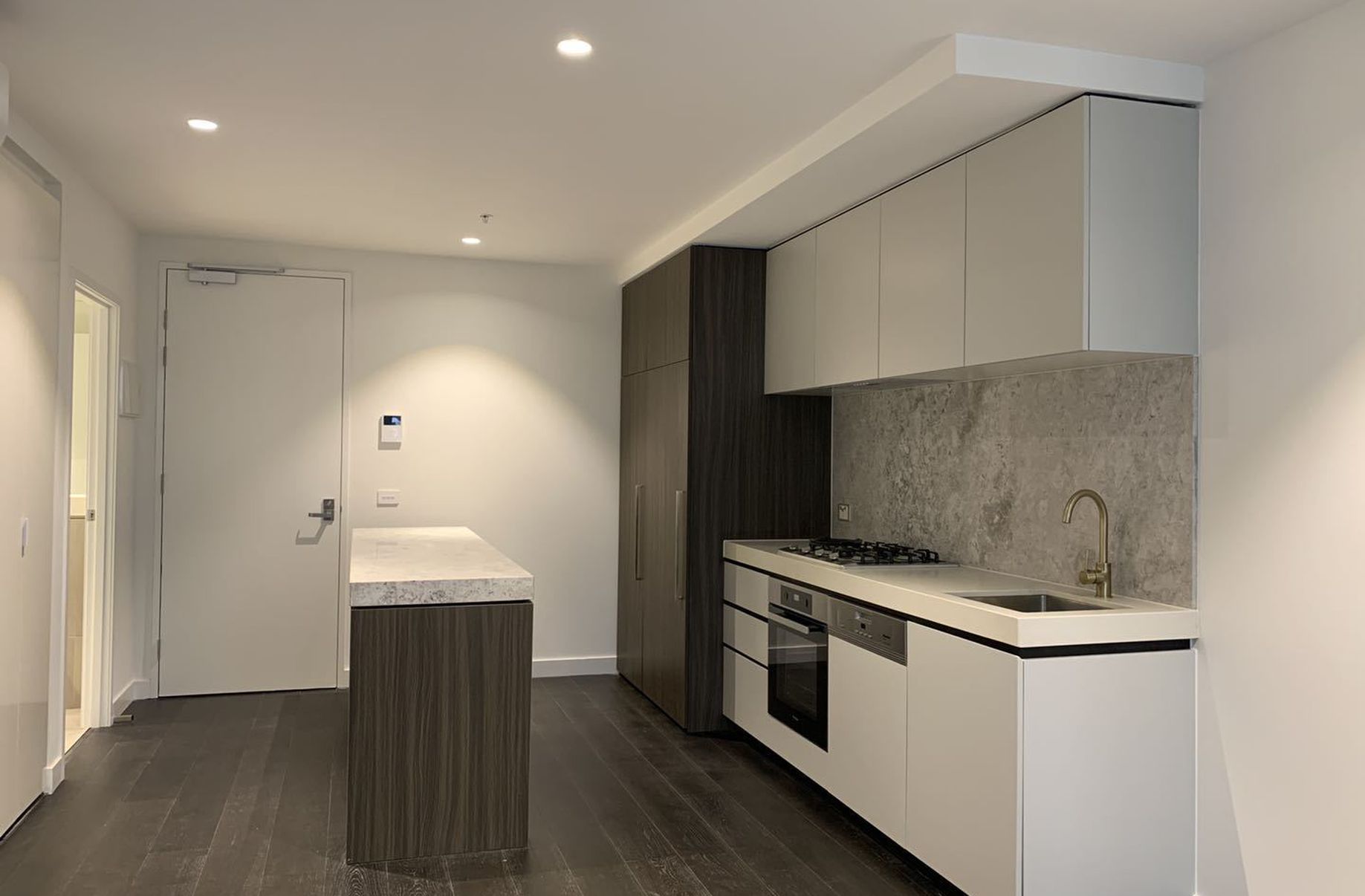 1302B / 5866 Dorcas Street, Southbank Gibson Land