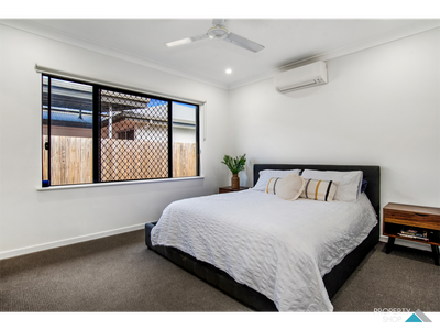 25 Homevale Ent, Mount Peter