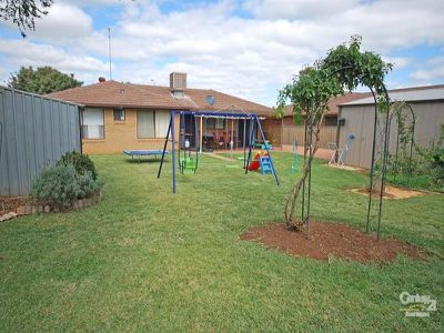 14 Norfolk Crescent, Dubbo
