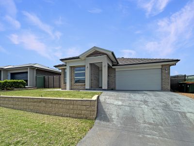 11 Pelagic Court, Dubbo