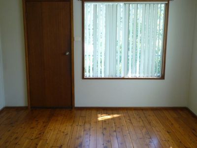 8 Woodlawn Avenue, Burrill Lake