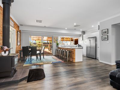 45 Mcgillivray Crescent, Somerville