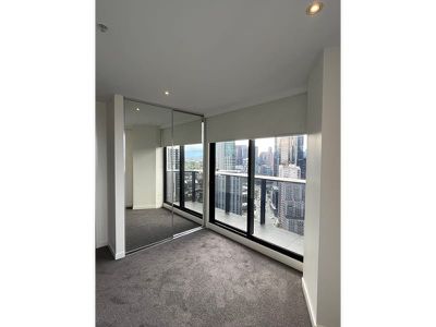 3205 / 250 City Road, Southbank