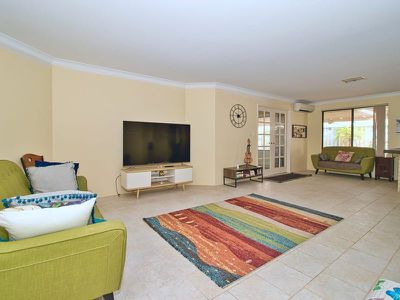 5 Eiffel Crescent , Port Kennedy