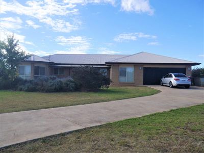 21-23 Premier Drive, Kingaroy